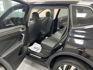 Voiture d'occasion 2.0T (330) automatique à deux roues motrices, édition intelligente Volkswagen <span class=keywords><strong>Tiguan</strong></span> L - Product Image 6