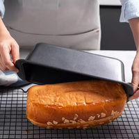 Moule à pain long en acier au carbone épaissi avec revêtement antiadhésif, pour une cuisson rapide et une diffusion optimale de la chaleur, idéal pour la cuisson au four.