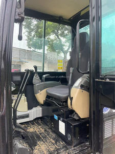 Miniexcavadora 305.5E2 de 5.5 Toneladas, 95% Nueva, con Martillo Hidráulico y Tubería, en Venta, 2023 - Product Image 4