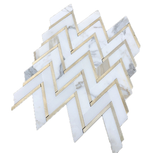 Mosaïque moderne <span class=keywords><strong>en</strong></span> marbre blanc de Carrare de forme irrégulière Carreaux de sol <span class=keywords><strong>en</strong></span> verre <span class=keywords><strong>pour</strong></span> la décoration de cuisine d'hôtel - Product Image 4