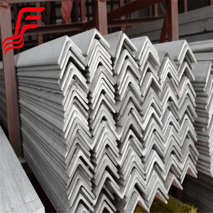 Angolare <span class=keywords><strong>in</strong></span> <span class=keywords><strong>Ferro</strong></span> Zincato HDG di Grado Export 63x63x6mm, Angolare Strutturale Zincato per Telai di Case Prefabbricate - Product Image 1