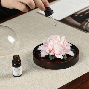 Diffuseur en Céramique Fait Main pour Huiles Essentielles, Aromathérapie, Décoration Maison Parfumée, Anti-Moustiques, Motif Pivoine et Rose en <span class=keywords><strong>Porcelaine</strong></span> Façonnée à la Main - Product Image 2