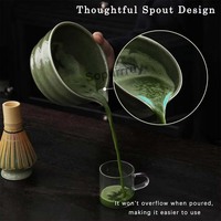 Ensemble de fouet à matcha avec logo personnalisé Bol à matcha avec fouet à bec verseur et support Pelle en bambou et tamis en acier inoxydable Coffret cadeau idéal pour matcha