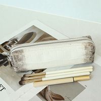Porte-monnaie en cuir de vachette grain crocodile, pochette élégante pour rouge à lèvres, écouteurs, clés, cartes d'identité et portefeuille