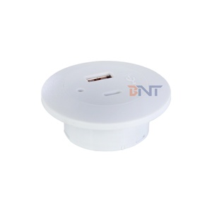 <span class=keywords><strong>Prise</strong></span> de <span class=keywords><strong>courant</strong></span> encastrée <span class=keywords><strong>en</strong></span> plastique pour table, 2 ports USB-A et 1 port USB-C, indice de protection IP44, <span class=keywords><strong>courant</strong></span> 16A - Product Image 3