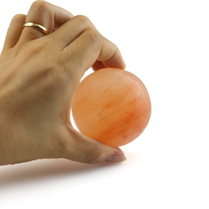 Boules de massage de la roche salée de l'Himalaya Masseur de corps et de pieds en pierre sculptée à usage thérapeutique - Product Image 1