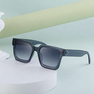 Lunettes de soleil carrées Lakmal Works UV400 PC unisexe, mode et protection solaire - Product Image 1