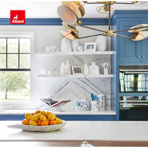 AllandCabinet <span class=keywords><strong>Hotte</strong></span> encastrée tricolore personnalisée avec bande en laiton Armoire <span class=keywords><strong>de</strong></span> <span class=keywords><strong>cuisine</strong></span> avec îlot <span class=keywords><strong>de</strong></span> comptoir en quartz et noyer - Product Image 4