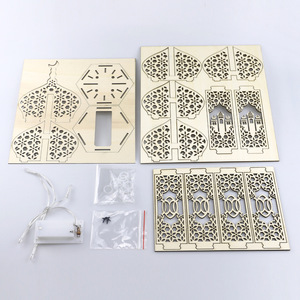 Linterna de <span class=keywords><strong>Madera</strong></span> Tallada y Lacada con Luces LED para Navidad y Festividades del Medio Oriente, Decoración del Hogar, Diseño Redondo Hecho a Mano - Product Image 2