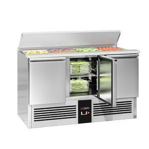 GGM Gastro Saladette PREMIUM - 1368 mm - 3 portes - avec entrée pour 4x GN 1/1 & couvercle en acier inoxydable - Product Image 1