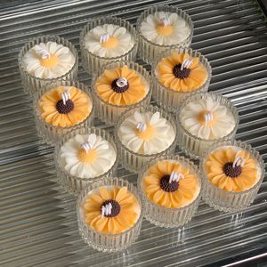 LO97 nuovo arrivo Custom Private Label Designer candele profumate fiore piccola Daisy candela di vetro per la decorazione di nozze - Product Image 5