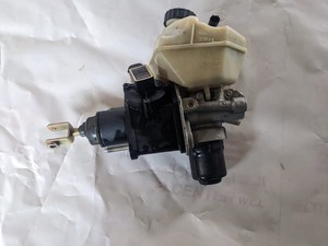 Cylindre de frein principal de la pompe de frein 0204221045 <span class=keywords><strong>Mercedes</strong></span>-Benz E <span class=keywords><strong>350</strong></span> - Product Image 1