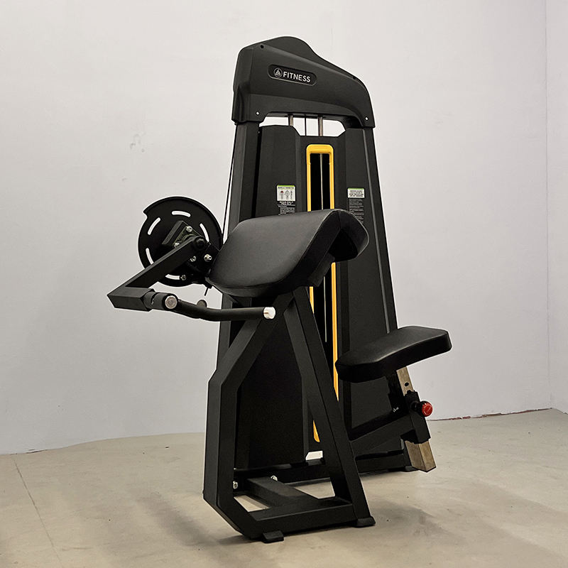 Bicep Training Machine