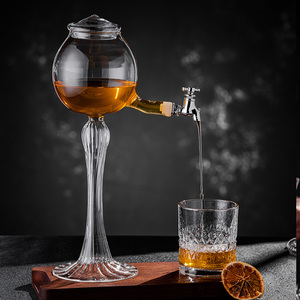 Fontaine à <span class=keywords><strong>Absinthe</strong></span> Personnalisée en Verre Borosilicate Haut de Gamme, Gobelets à Vin de Noël en Cristal Transparent avec Long Pied, Design Créatif de Gobelet - Product Image 5