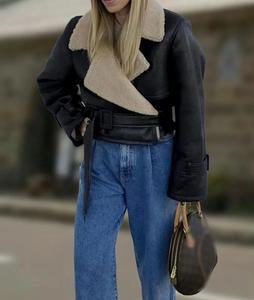 Veste en cuir de mouton véritable aviateur pour <span class=keywords><strong>femme</strong></span> Veste en fourrure de moto décontractée d'hiver recadrée Veste en cuir d'agneau - Product Image 4
