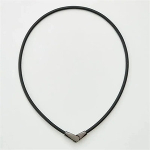 Nuovo Design con Stile Trendy e alla Moda, Semplice ed Elegante, Adatto per Coppie, Applicabile a Uomini e Donne - Product Image 4