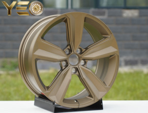 Cerchi in Lega di Alluminio Forgiati Neri con Finitura Lavorata Bronzo Opaco Disponibili 8JX18 5*112 per <span class=keywords><strong>Audi</strong></span> A3 A4 A4 Allroad A5 S3 <span class=keywords><strong>Q3</strong></span> - Product Image 3