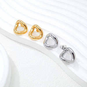 Joyería Italiana Elegante y Moderna de Acero Inoxidable al por Mayor, Accesorios Irregulares Chapados en Oro de 18K, Conjuntos de Cadenas de Cuero para Mujer - Product Image 4