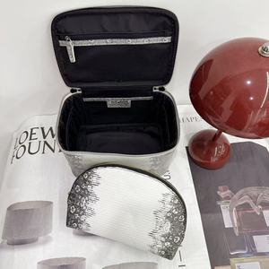 Bolsa de Cosméticos de Lujo con Textura de Piel de Lagarto, Juego de 2 Piezas, Organizador de Maquillaje de Cuero Impermeable, Bolsa de Aseo Portátil de Viaje para Damas - Product Image 2