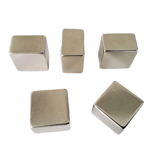 Tamaño personalizado 50*50mm imán cuadrado placa de matrícula magnética súper fuerte y material de imán de nevera en blanco hoja de patrón personalizado - Product Image 1