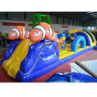 Parcours d'obstacles gonflable commercial sur le thème de l'océan, tunnel aquatique et équipement de saut à obstacles pour location événementielle en extérieur