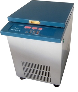LOW Speed Refrigerated <strong>Centrifuge</strong> - Product Image 2
