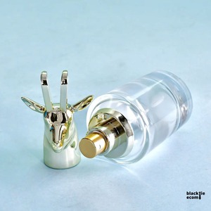Flacon de parfum en verre de qualité supérieure en forme de tête de cerf, flacon pulvérisateur vide en cristal pour emballage de parfum, disponible à la vente - Product Image 5