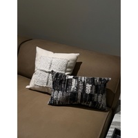 Coussin décoratif de luxe moderne en laine ciselée pour canapé, coussin carré en peluche avec broderie géométrique abstraite pour chambre à coucher