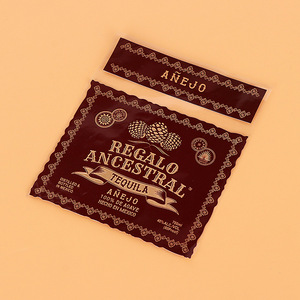 Autocollant d'étiquette d'étanchéité en papier kraft personnalisé rouleau d'adhésif de coupe écologique pour l'emballage de <span class=keywords><strong>sushi</strong></span> baiser coupe estampage étiquette imprimée - Product Image 4