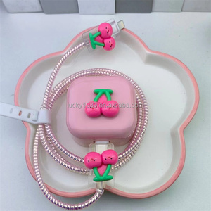 Милый Британский <span class=keywords><strong>3</strong></span>-контактный защитный чехол для зарядного устройства с кабелем, вишневый силиконовый чехол для зарядного устройства для IPhone UK Plug18W 20W - Product Image 1