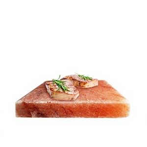 Plaques de cuisson en sel de l'Himalaya naturel raffiné, forme naturelle, écologiques, sculptées, pour barbecue, avec support et plateau, service OEM, vente en gros - Product Image 1