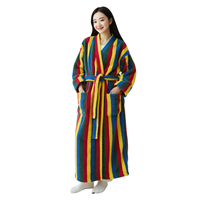 Combinaison de nuit longue à capuche pour femme, manches longues, rayée, en polaire tricotée, respirante, 100 % polyester, imperméable, taille élastique
