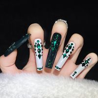 Ongles en forme de cercueil vert émeraude et blanc faits à la main à presser, en ABS, 10 pièces, extra longs, design ballerine cercueil XL