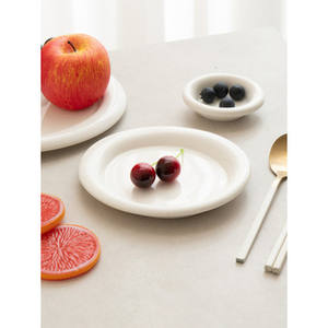 MEILLEURE assiette à fond plat Mondol blanche de luxe moderne de 17.5 cm avec motif personnalisable pour les fêtes de la vaisselle et les hôtels - Product Image 1