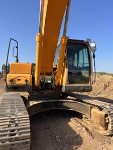 Pelles Hyundai d'occasion 305 sur chenilles 35 tonnes en bon état pelle hydraulique sur chenilles d'occasion - Product Image 5