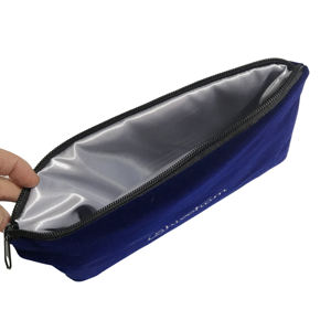 Bolsas con cremallera de cosméticos de terciopelo suave aceptables con logotipo personalizado con forro de satén en el interior - Product Image 5