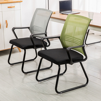 Échantillon gratuit meilleur prix chaise de bureau en maille pour le personnel à mi-dossier simple chaises de haute qualité pour le bureau chaise de salle de réunion pour les visiteurs