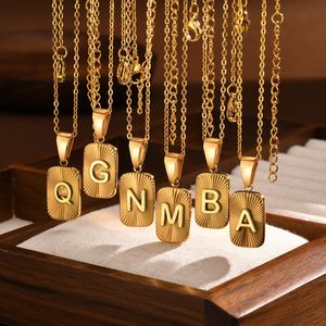 A-z Initiales Colliers Pour Femmes Filles Or Carré Pendentif Colliers Bijoux De Luxe Cadeaux <span class=keywords><strong>Pas</strong></span> <span class=keywords><strong>Cher</strong></span> Initial Colliers - Product Image 3