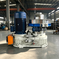 Pelletiseur à biomasse à faible consommation d'énergie 90-132KW, machine à granulés de bois à matrice annulaire verticale, alimentation automatique