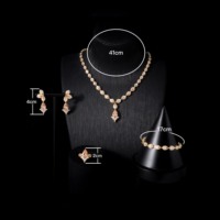 Ensemble de bijoux pour femme en rhodium plaqué, collier avec pendentif en forme de poire, couleur CZ zircon cubique, style classique élégant de Dubaï, accessoires de mariée