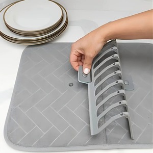 Tapis et support de séchage 2-en-1 super absorbants pour vaisselle, assiettes, casseroles, bols, ustensiles de cuisine et légumes - Product Image 2