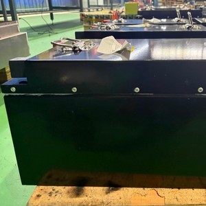 适用于 AGV、机器人和物料搬运设备的工业级 25.6V 100Ah 锂电池组 - Product Image 1