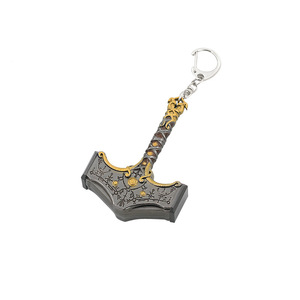 Artisanat en métal fin européen Myth Solre Dieu Marteau Porte-clés Pendentif en métal de zinc Ornements de haute qualité - Product Image 1