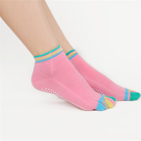 Chaussettes de yoga d'été pour femmes, en coton tricoté respirant, légères, antidérapantes, à cinq doigts, longueur cheville, confort premium