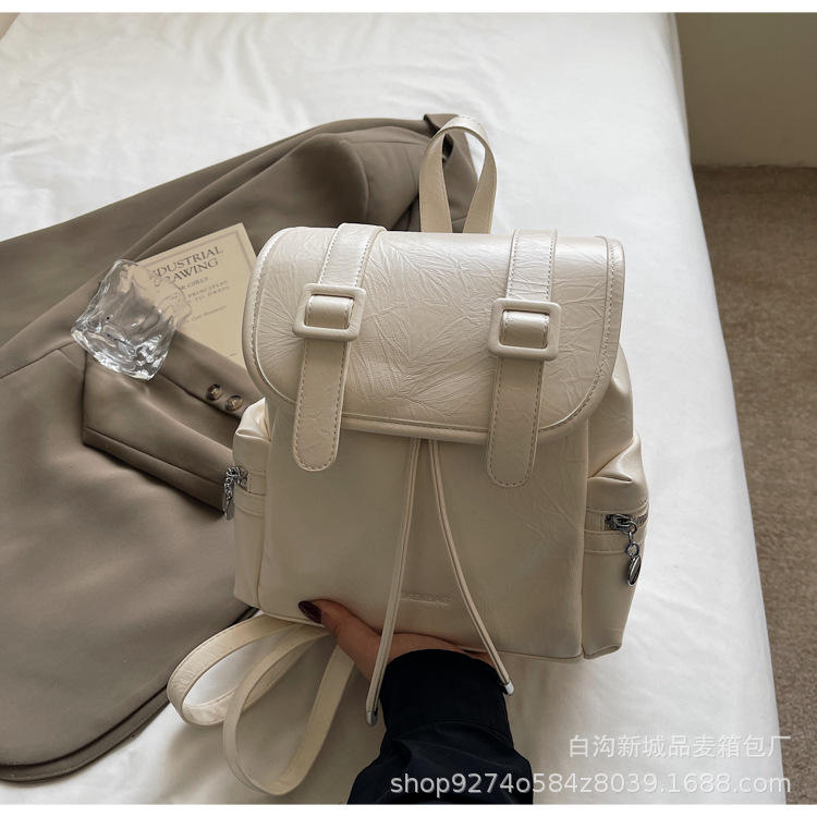 White without pendant