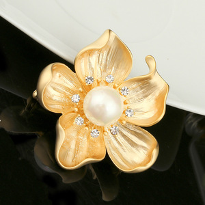 Broche de Compromiso y Boda con Diseño Retro de Flor de Camelia y Perlas, Chapado en Oro, Nuevo Modelo 2026 - Product Image 6