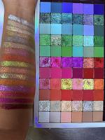 Maquillage des yeux pressé personnalisé mat miroitant diamant DuoChrome étincelle fard à paupières Palette en carton