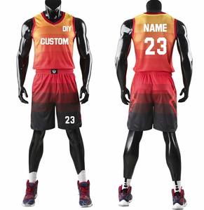 Ensemble short et maillot de basketball personnalisé pour homme, col en V, sublimation, respirant, séchage rapide, absorbant la transpiration, trois bandes personnalisées pour équipe - Product Image 2