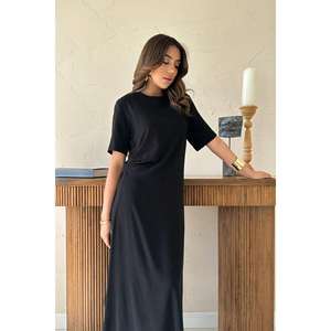 Elegante Vestido Negro Plisado con Cuello Redondo, Cintura Natural, Silueta Recta, Tejido de Tela, para Uso Diario, Vestido Casual - Product Image 2