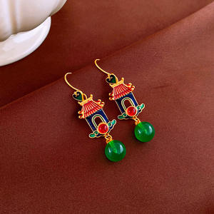 أقراط على شكل قلب بشرابة ذهبية بأسلوب صيني جديد، تصميم عتيق فاخر بأسعار معقولة، خطاف أذن جميل يناسب جميع الأذواق - Product Image 6